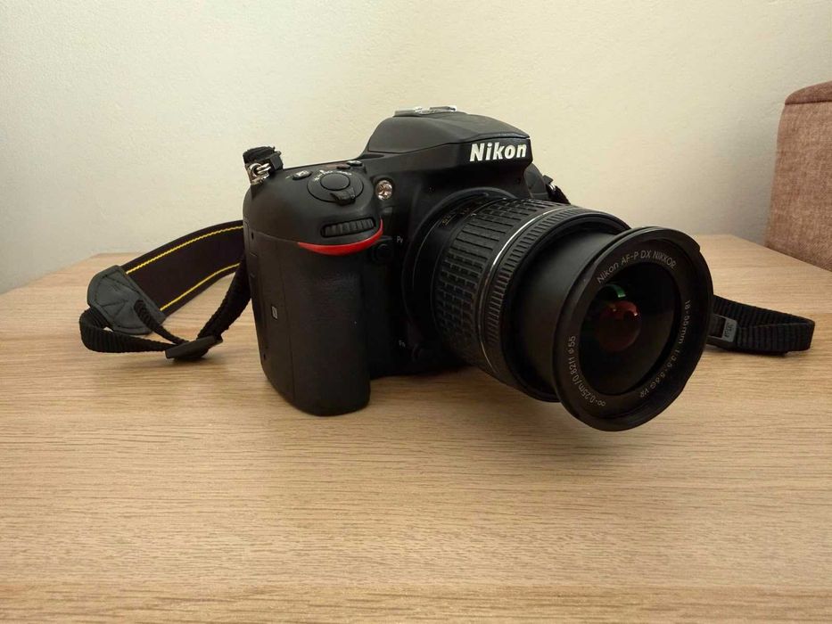 Nikon D7200 - 33K cadre - Obiectiv Nikkor AF-P DX 18-55mm - Cutie originala - Geanta
