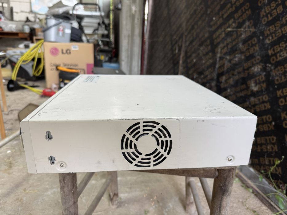 Продавам видео рекордер Sanio DSR-3709