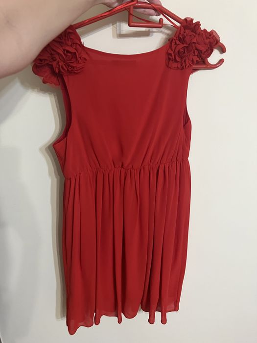 Продам красное платье