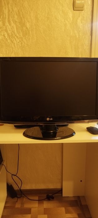Продам монитор LG , 24 диагональ.