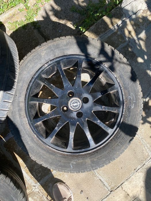 Гуми с джанти 16 цола