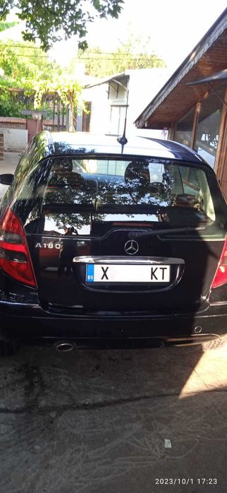 Мерцедес   A 180
