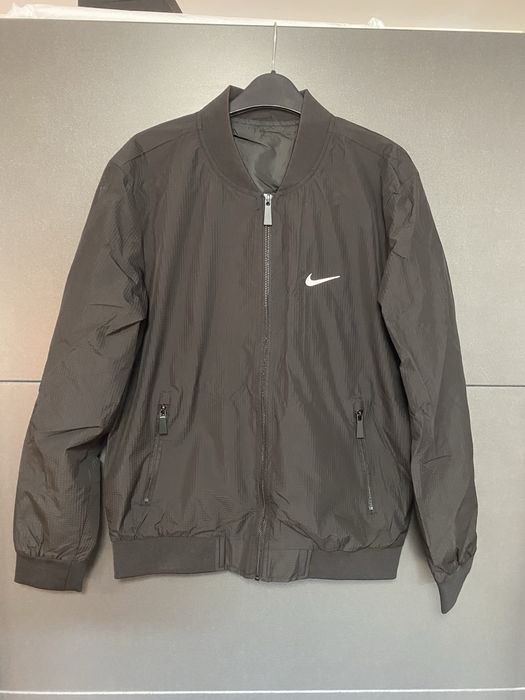 Jachete nike de toamna