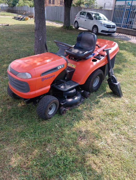 Продава се Husqvarna CTH172
