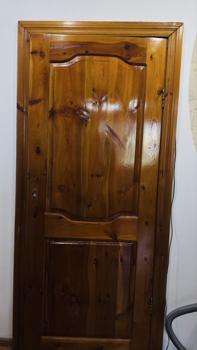 Продам деревянные двери