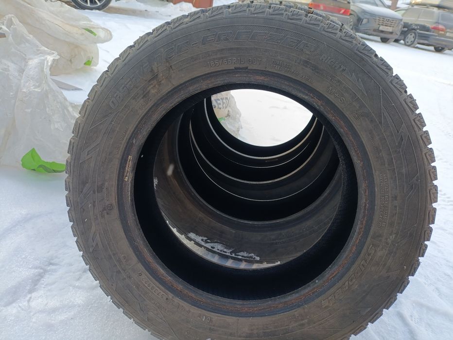 Продам зимние шины