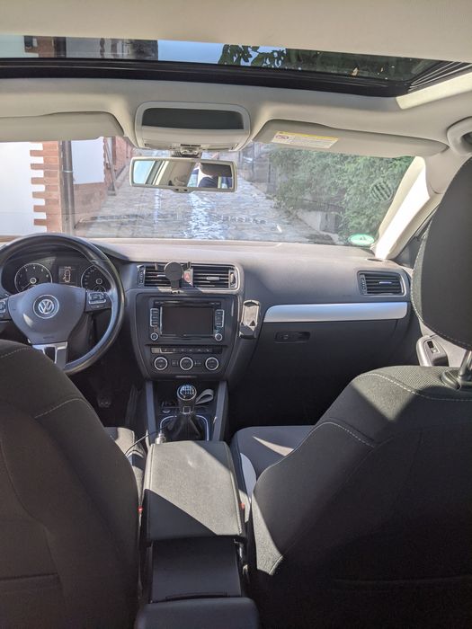 VW Jetta 1.4 TSI Life, trapa electrica