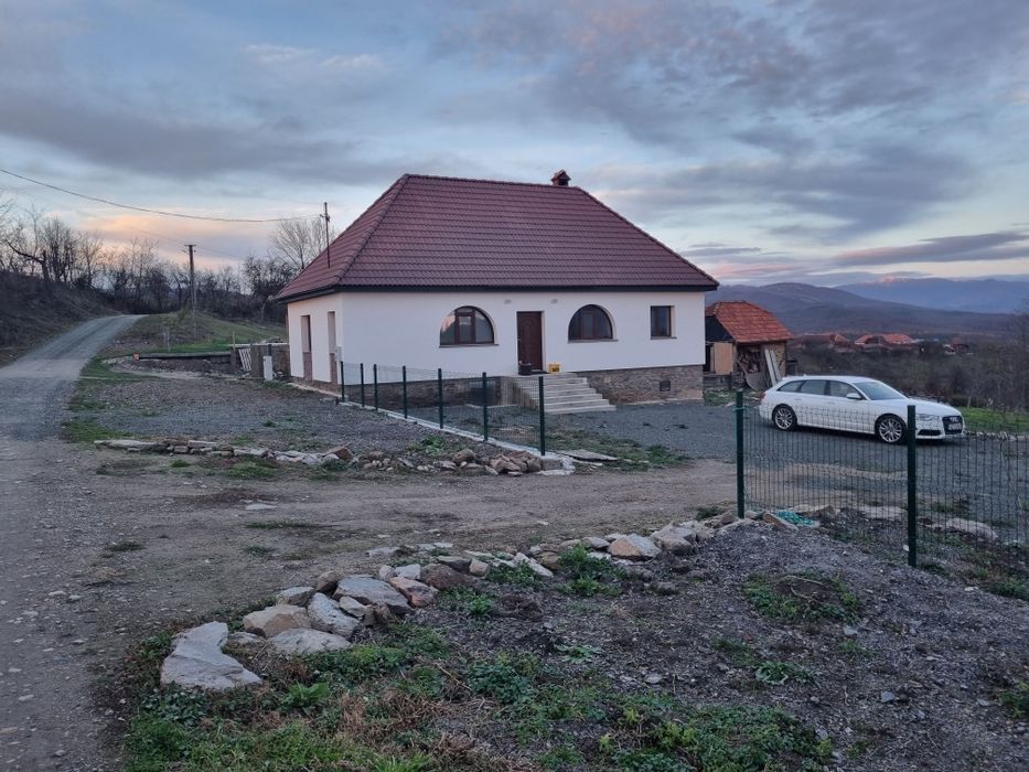 casă de vacanță zona munte