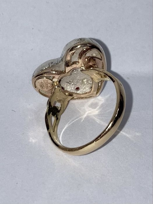 Inel aur cu diamante si rubine