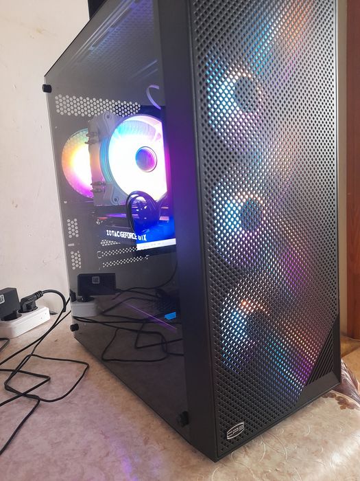 Игровой i3 12100f/1080ti