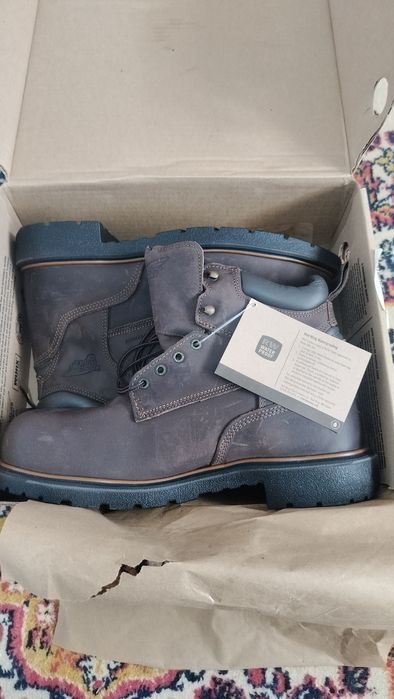 Red wine ботинки Демисезонные!!