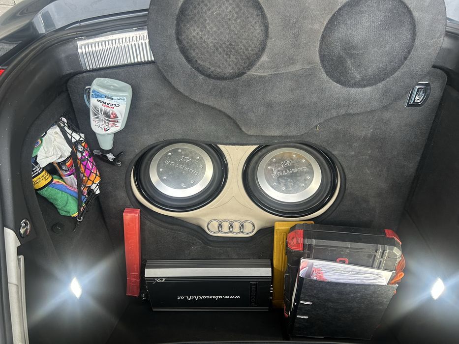 Vand Audi A4 b8 Avant