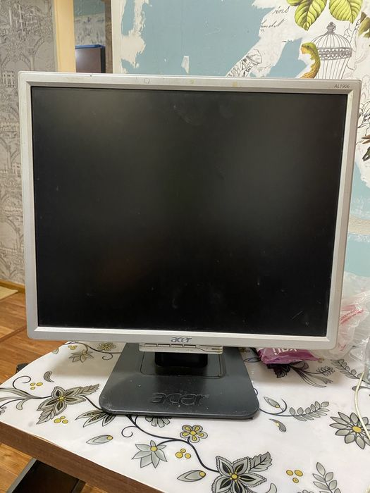 Продам маниторы