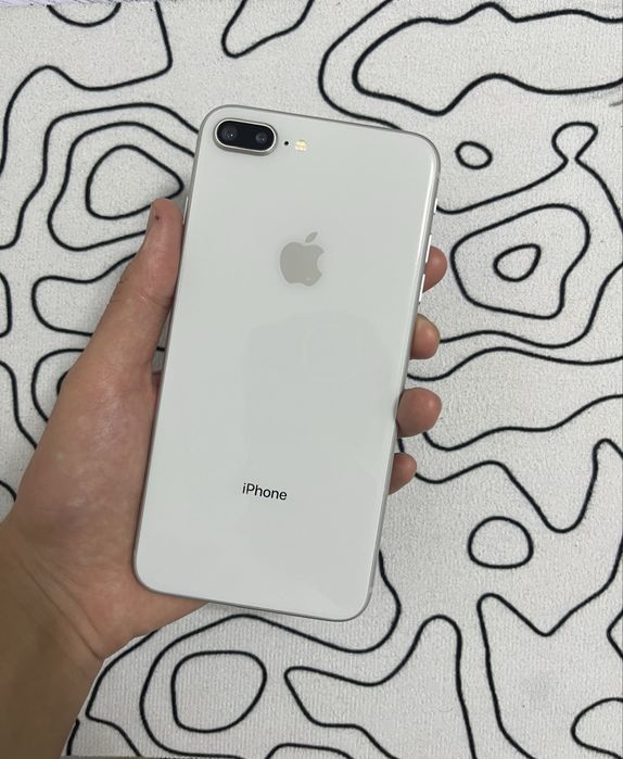 iPhone 8+ айфон 8+