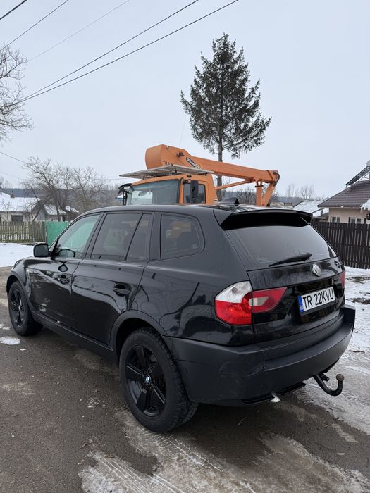 BMW X3 2.0  150cp