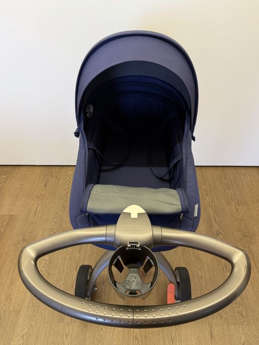 Продам коляску Stokke