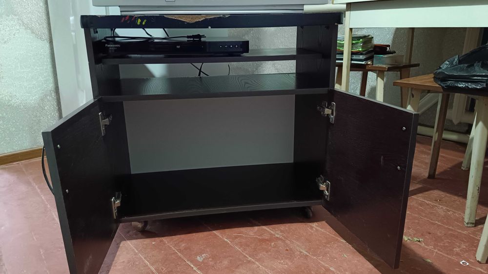 Телевизор LG, б/у