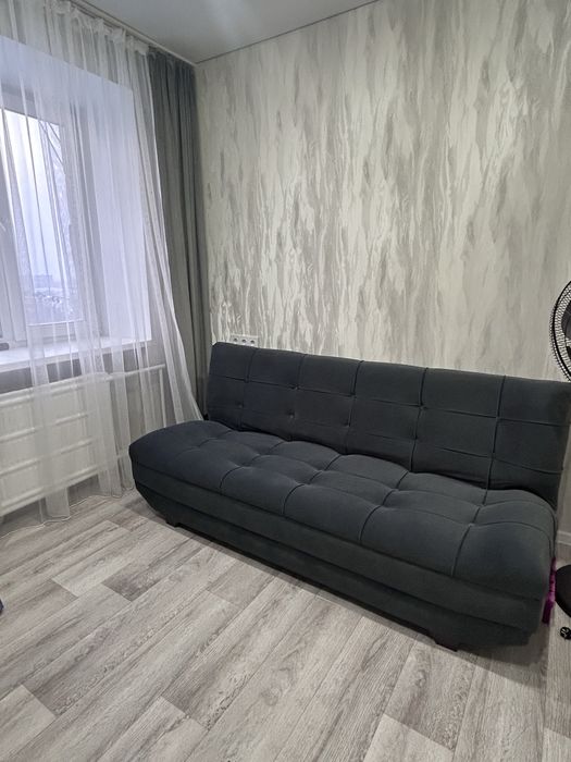 Продам диван ( раскладывается )