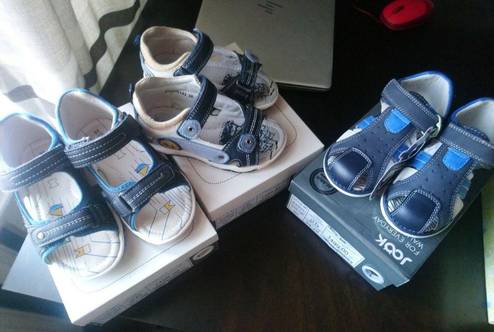 Обувь детская новая