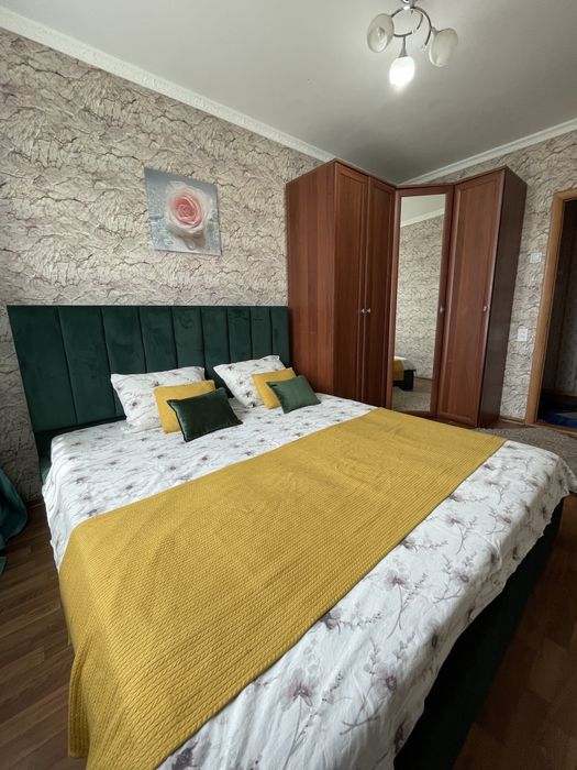 Продам кровать 2 спальная с матрасом