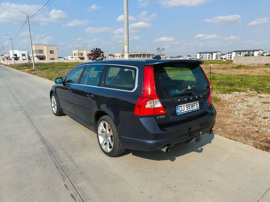 2011 Volvo V70 D3