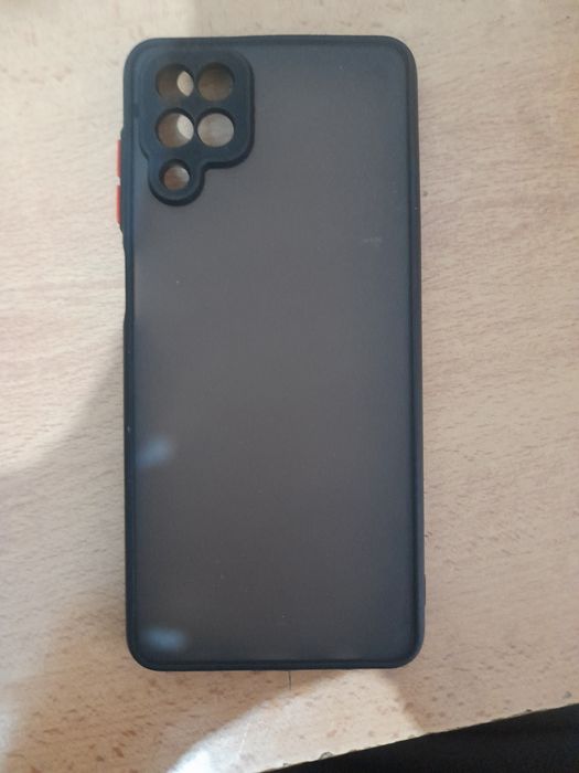 Samsung a12 chexol 2ta. Alohida ham bo'ladi 35000 dan