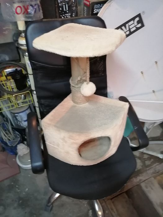 Продам домик для кошки