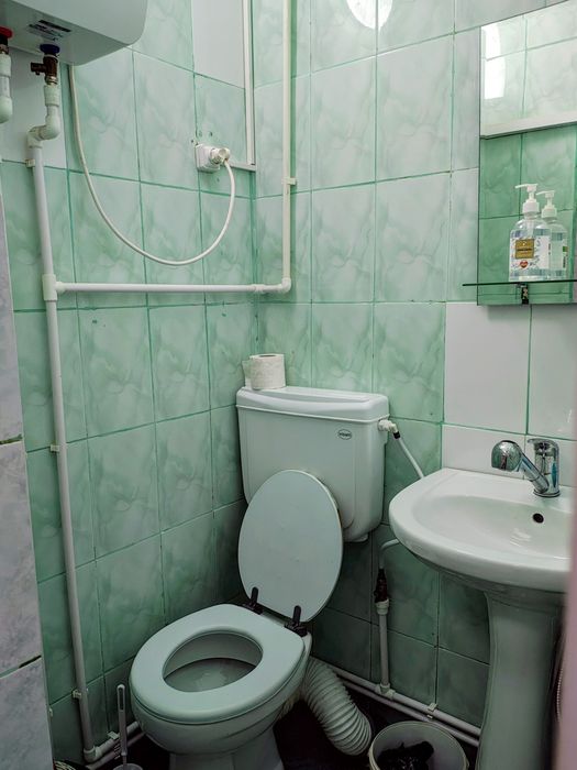 Inchiriere camera camin
