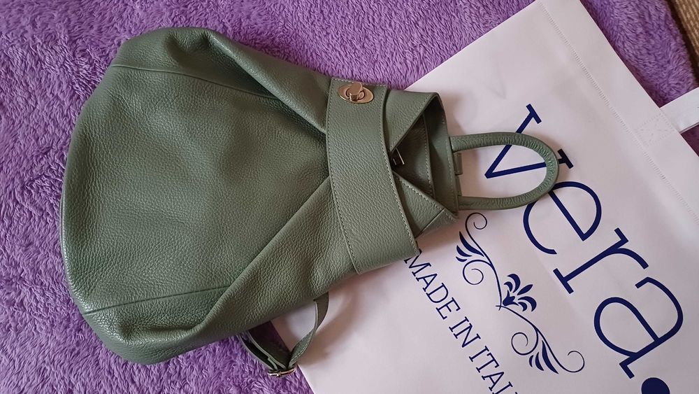 Нова! Vera Pelle раница