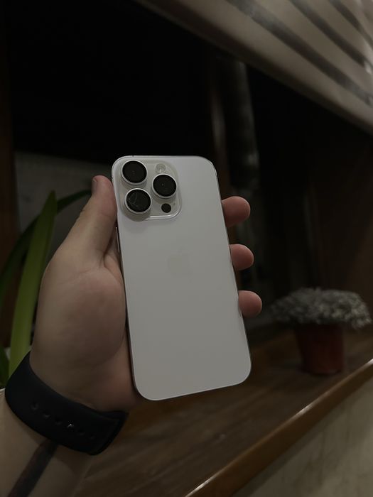 Продается iphone 16 pro 256GB