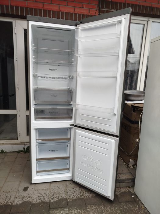 Холодильник LG с доставкой