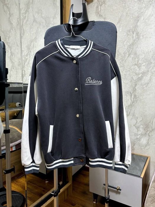 Брендовые вещи JUST, BERSHKA