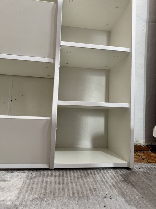 Стеллаж для игрушек