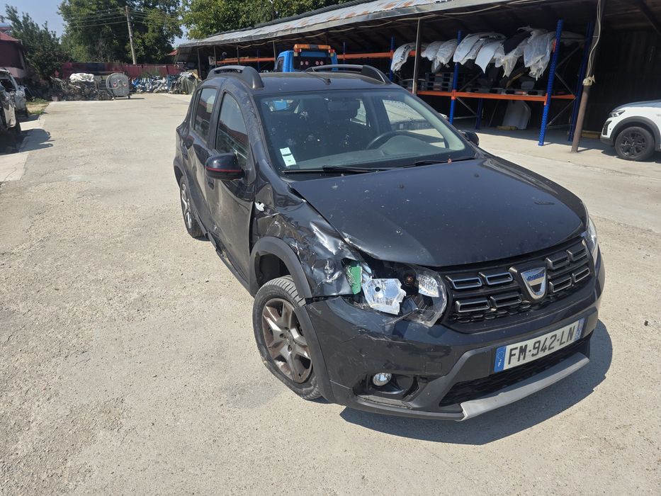 Dezmembrari Dacia Dezmembrez Sandero Stepway 2019 1.5 blue dci