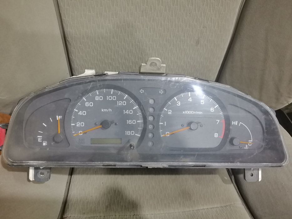 Ниссан Альмера/Санни  N15, 98 гв. Щиток приборов.