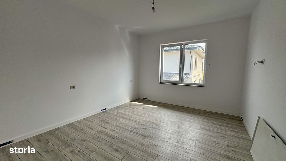 Casă P+1 single cu beci Valea Lupului
