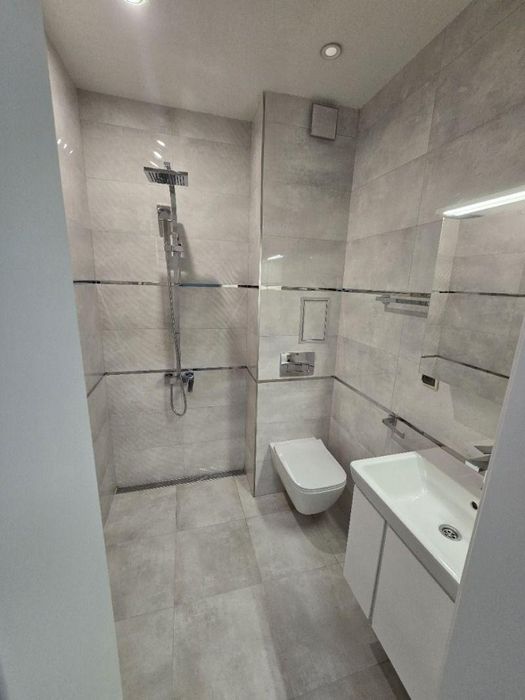 Дава се под наем Двустаен апартамент в София, Хладилника - 55 кв.м за 667.08 € - Снимка #5