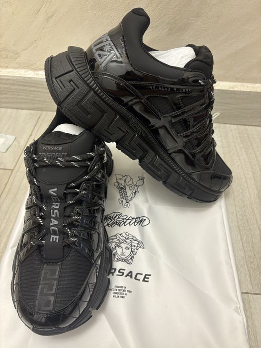 Adidasi Versace Tigreca