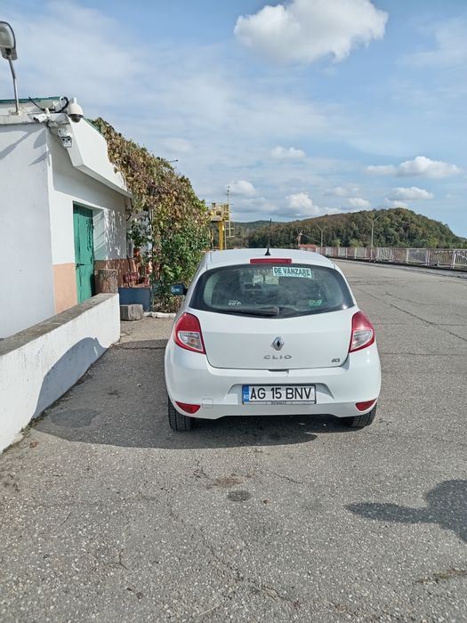 RENAULT Clio 2011 — imagine 2