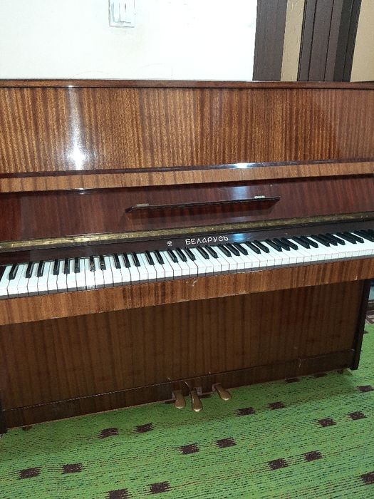 Белорус 3 педальик сотилади: 3 500 000 so’m