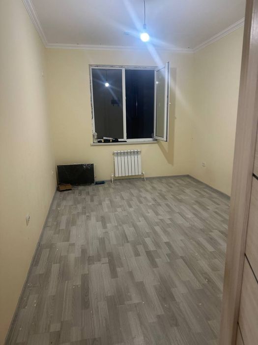 Срочна сотилади Олмос навастройка 3 хона