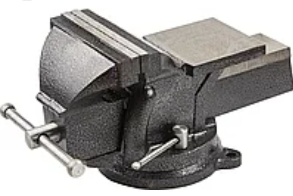 Тиски слесарные поворотные
Тис
Тиски слесарные поворотные