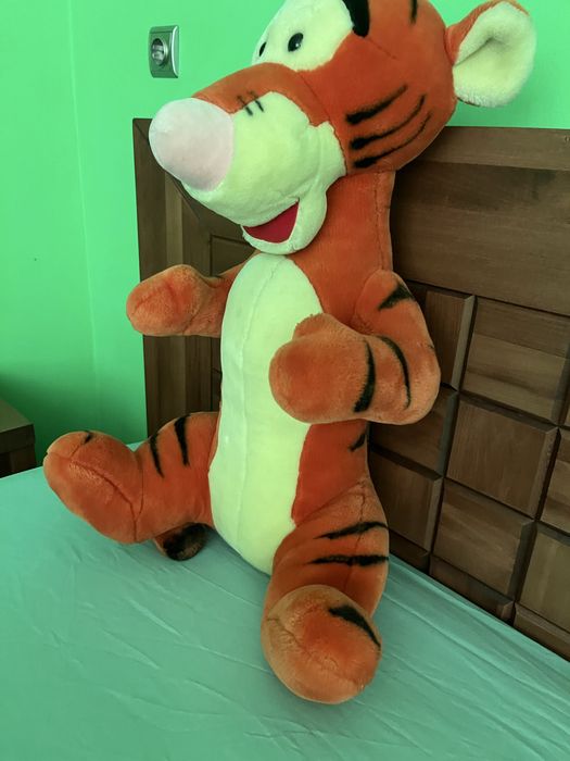 Продавам  Плюшен   тигър
