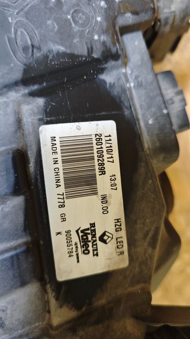 Десен фар за Рено Колеос far Renault Koleos 2 LED PURE VISION