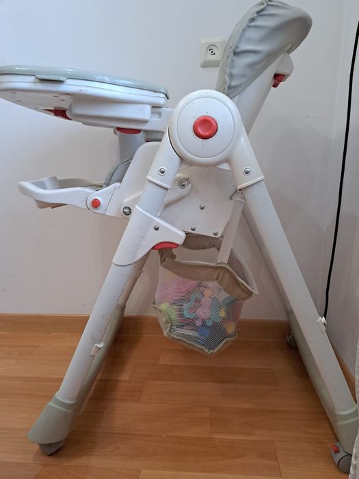 Детский стул для кормления