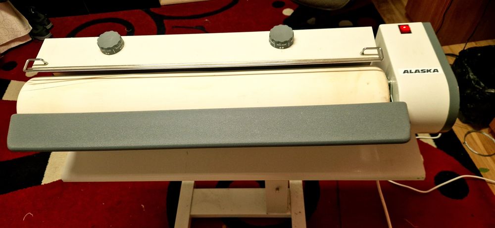 Calandru de calcat profesional Alaska