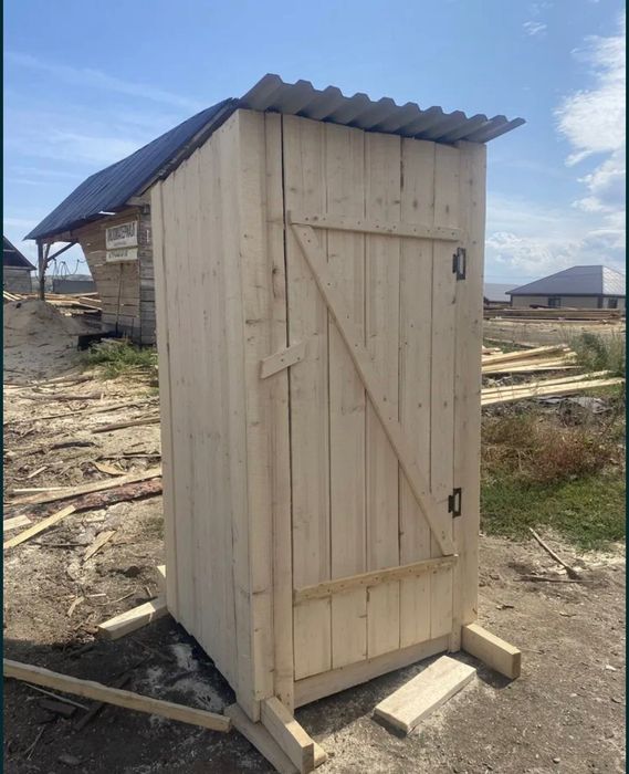 Уличный туалет на заказ