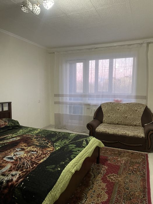 Сдаю- 2-х.ком.кв. на 6мкр