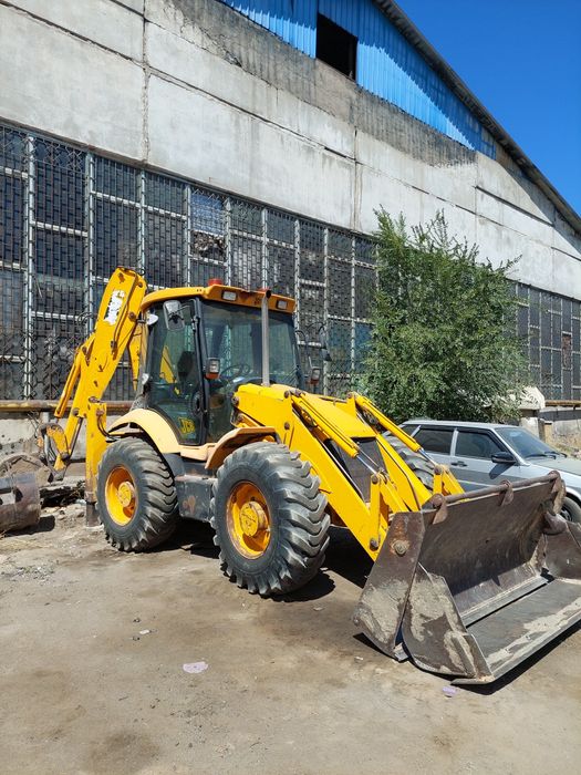 Экскаватор погрузчик услуги