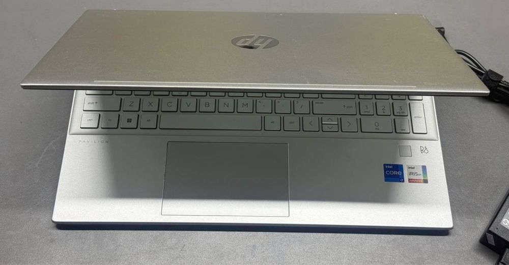 HP PAVILION Core i7 1355U/16/1TB